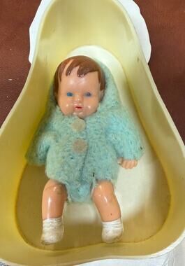 Vintage 1983 Dollhouse Miniature Shackman Blue Baby DollHong Kong ￼ Original Box